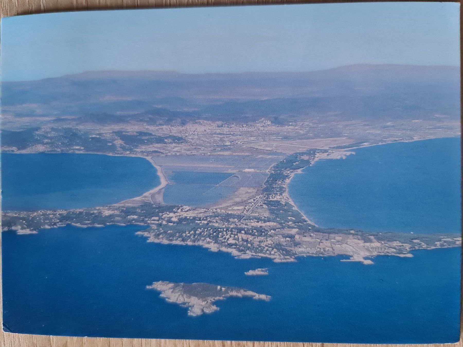 Cartoline postali: Ansichtskarte Hyeres les Palmiers Frankreich – Usato da Dintikon venduto da Vexi