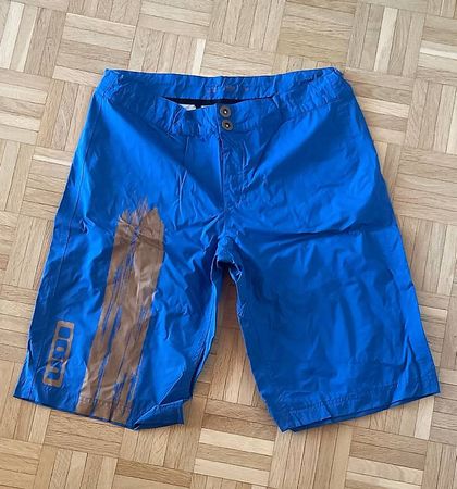 Kurze Bike-Regenhose