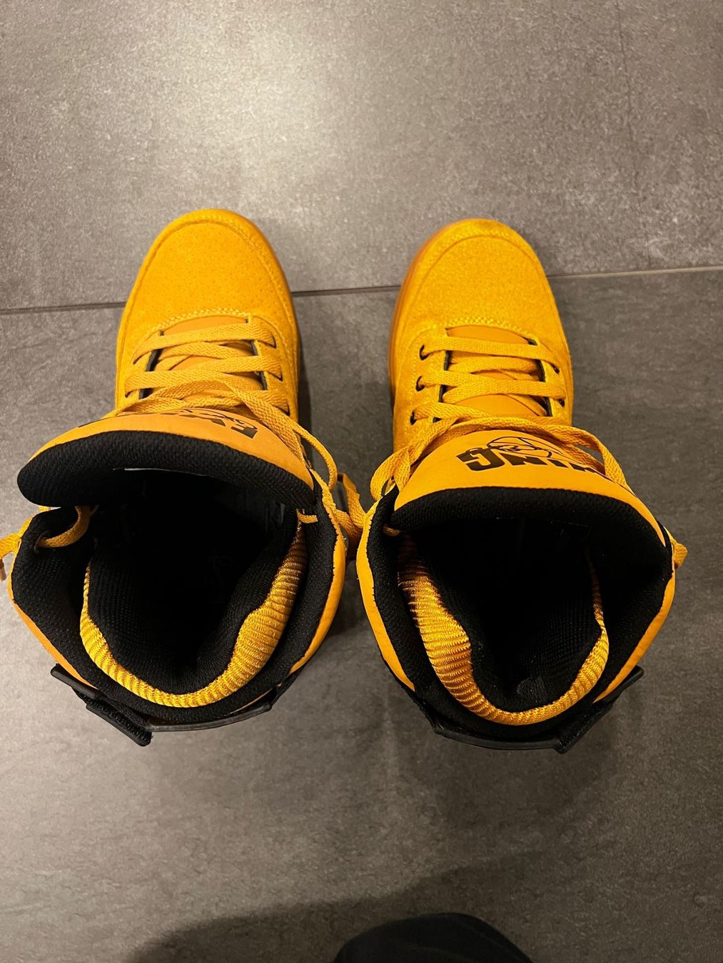 Scarpe per ragazzi: Ewing sneaker – Nuovo e nell'imballaggio originale da Herisau venduto da debora9 1