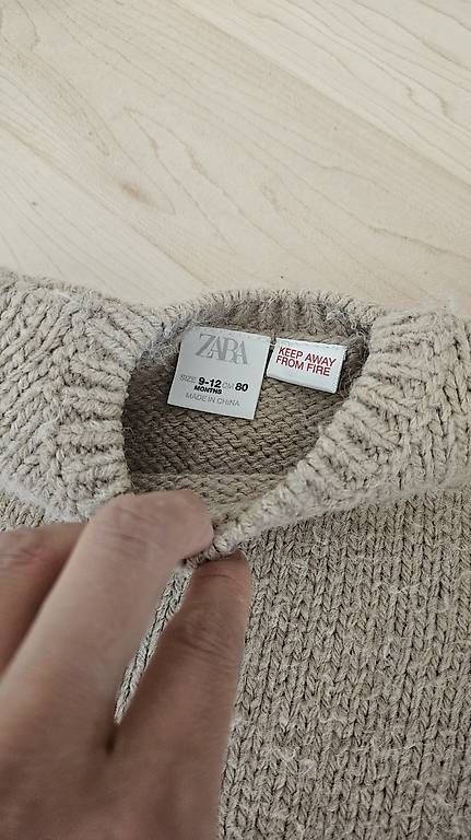 Vestiti & Gonne: Baby Kleidee_9-12M_zara – Usato da Flurlingen venduto da Nicole_Koogoo 1
