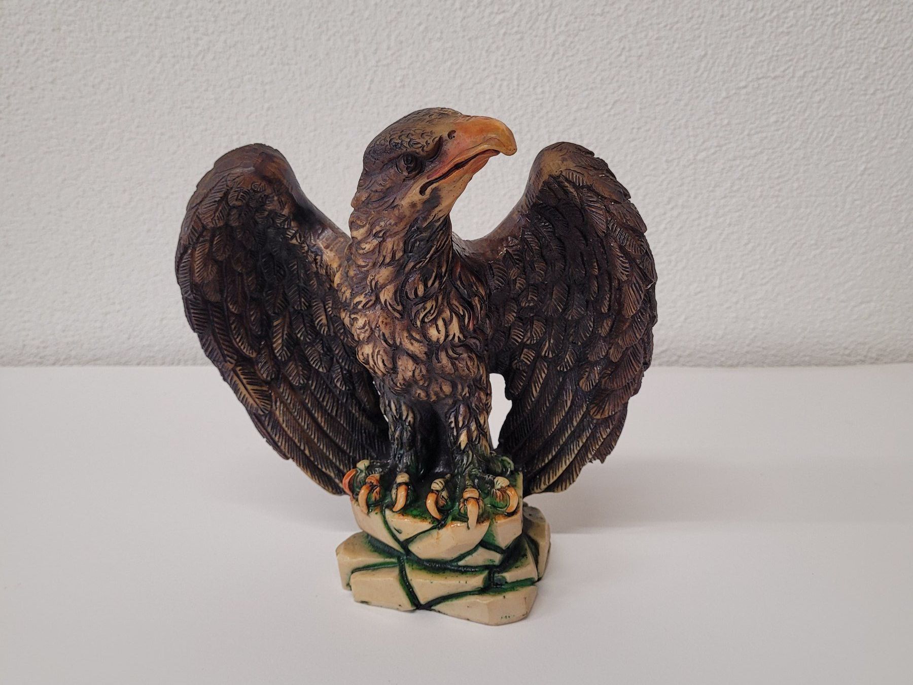 Statuette: Steinfigur Adler – Usato da Reichenburg venduto da AK307