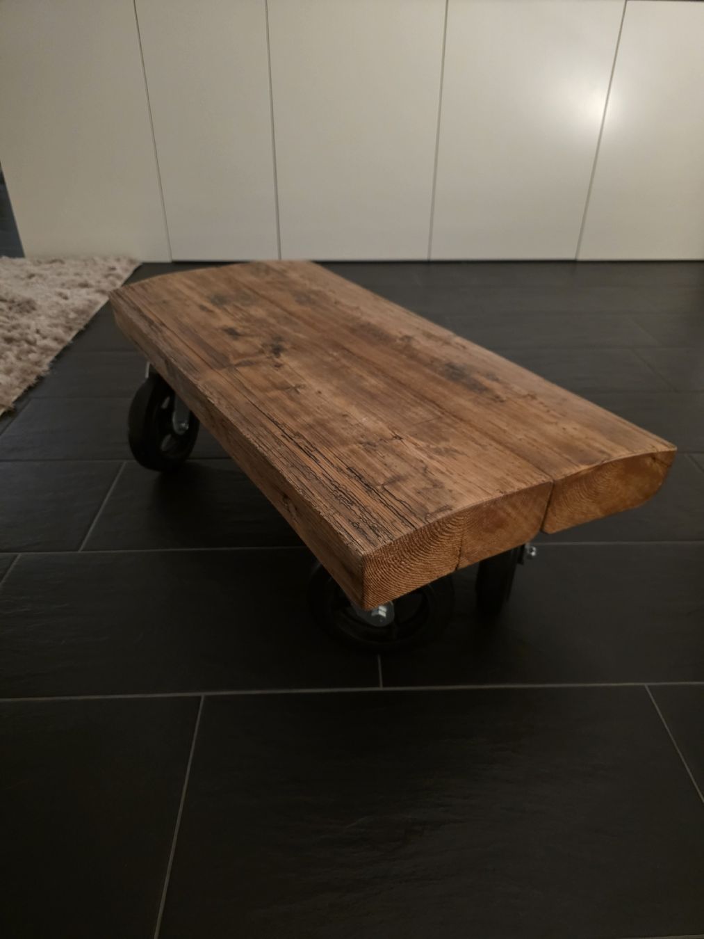 Tische: Salontisch Massivholz – Gebraucht aus Egg b. Zürich von Moritz8132 5