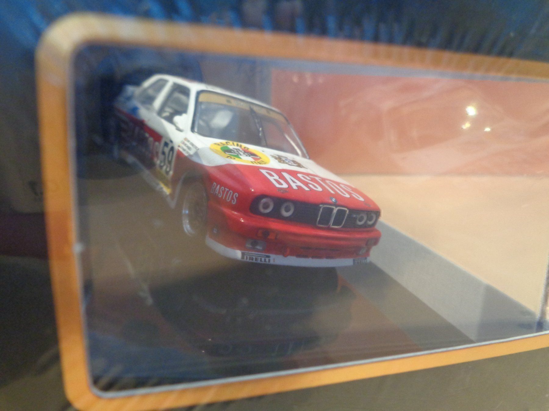 BMW Modellini d'auto: Ixo 1:43 BMW M3 E30 – Nuovo e nell'imballaggio originale da Reconvilier venduto da rallycar 1