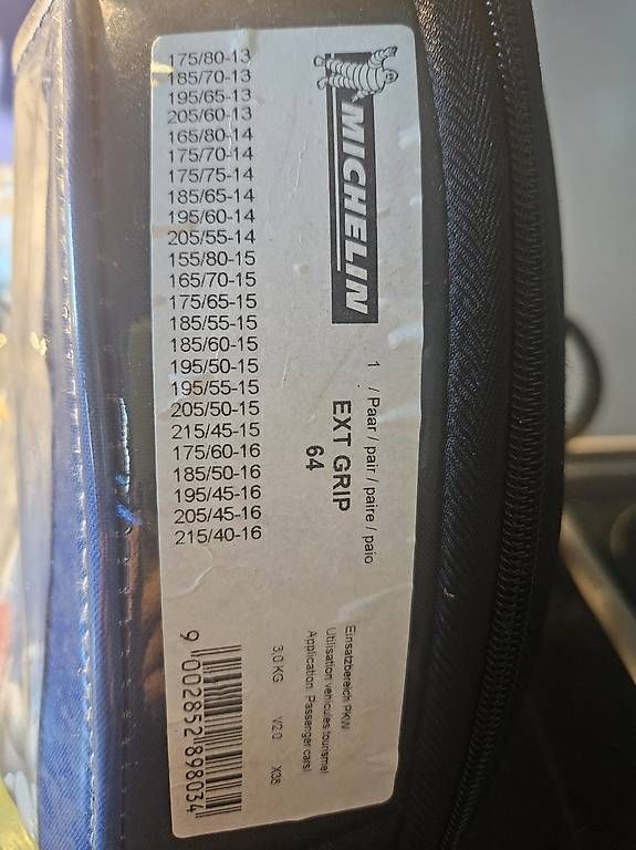 Catene da neve: Schneeketten Michelin n64 – Usato da Liebefeld venduto da Chicuita0 1