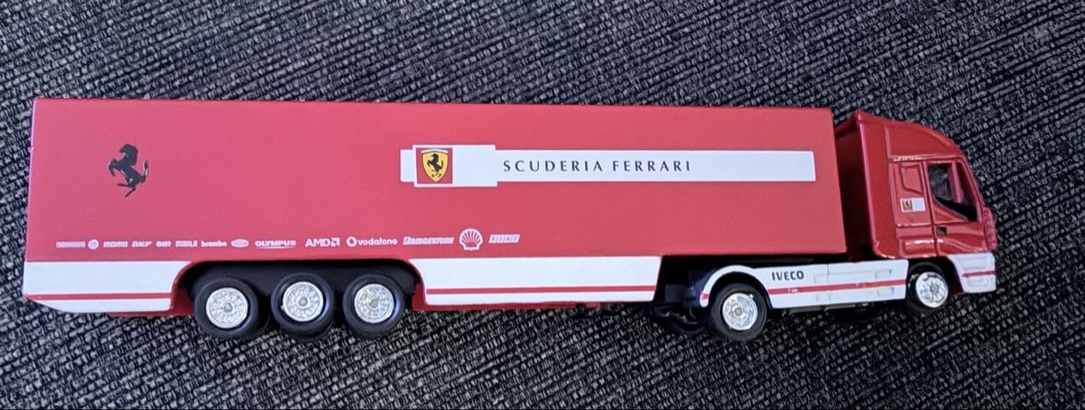 Kit di modellismo & Modellini statici: Camion SCUDERIA FERRARI rouge – Nuovo (secondo la descrizione) da Courgevaux venduto da auxtrouvailles 4