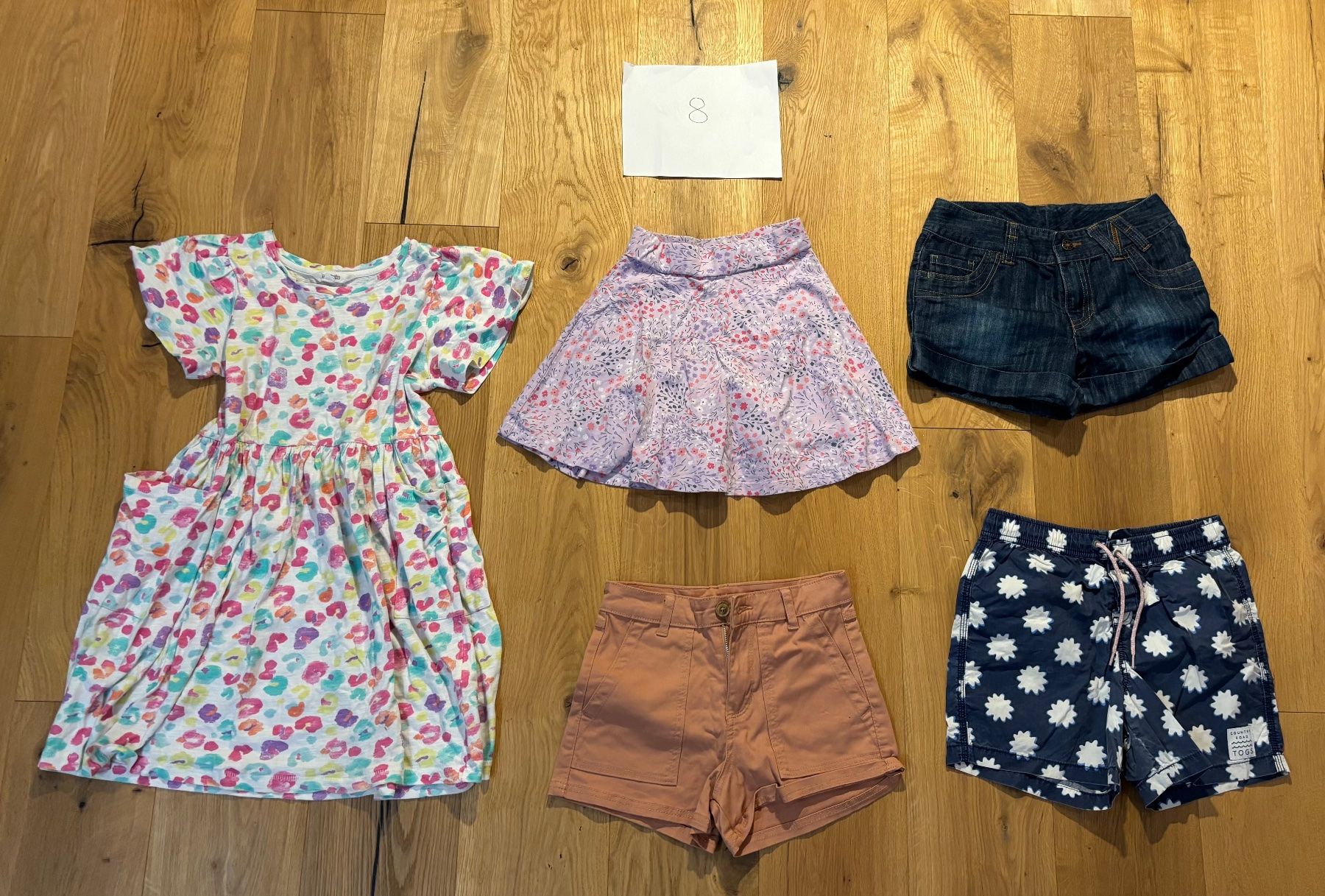Lotti & Set di vestiti: Girls clothing bundle size 122-128 – Usato da Muri b. Bern venduto da pat_g2bl
