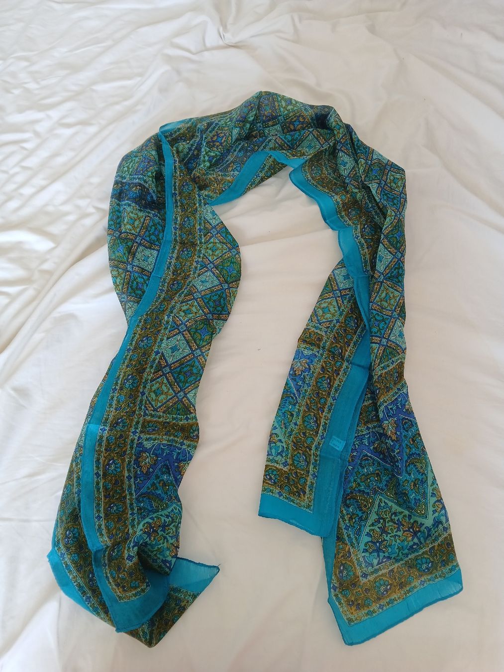 Foulards, Tücher & Schals: NEW! Silk Scarf Blue Green Pattern  – Neu und originalverpackt aus Dübendorf von LoRi-2026 2
