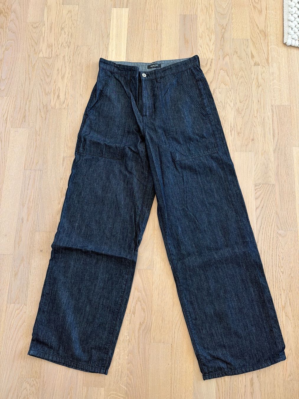 Massimo Dutti Pantaloni: Massimo Dutti Damen Jeans dunkelblau Grösse 40 – Usato da Hettlingen venduto da blu_tb6z