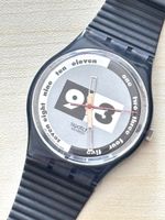 Swatch Uhr Modell 93 schwarz Zifferblatt 