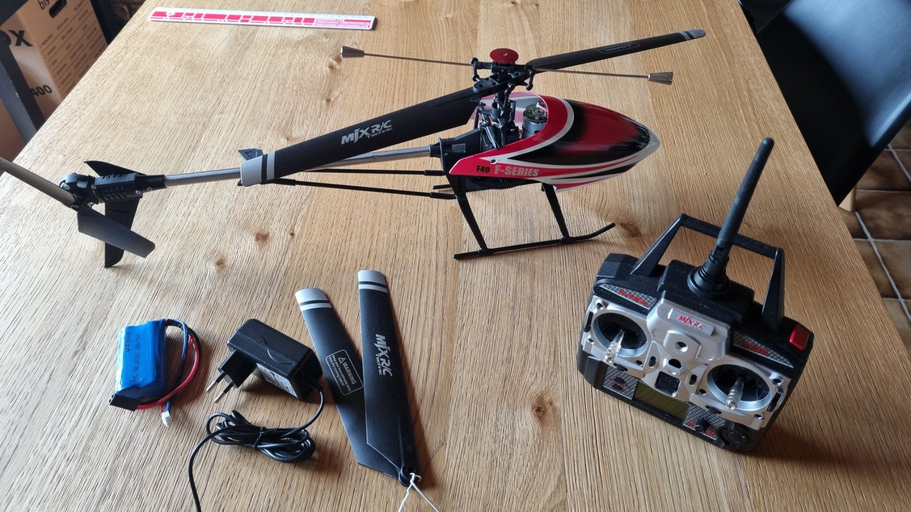 Modellismo RC: Helicoptère télécommandé / ferngesteuerter Hubschrauber F49 – Usato da Couvet venduto da Mima0077 1