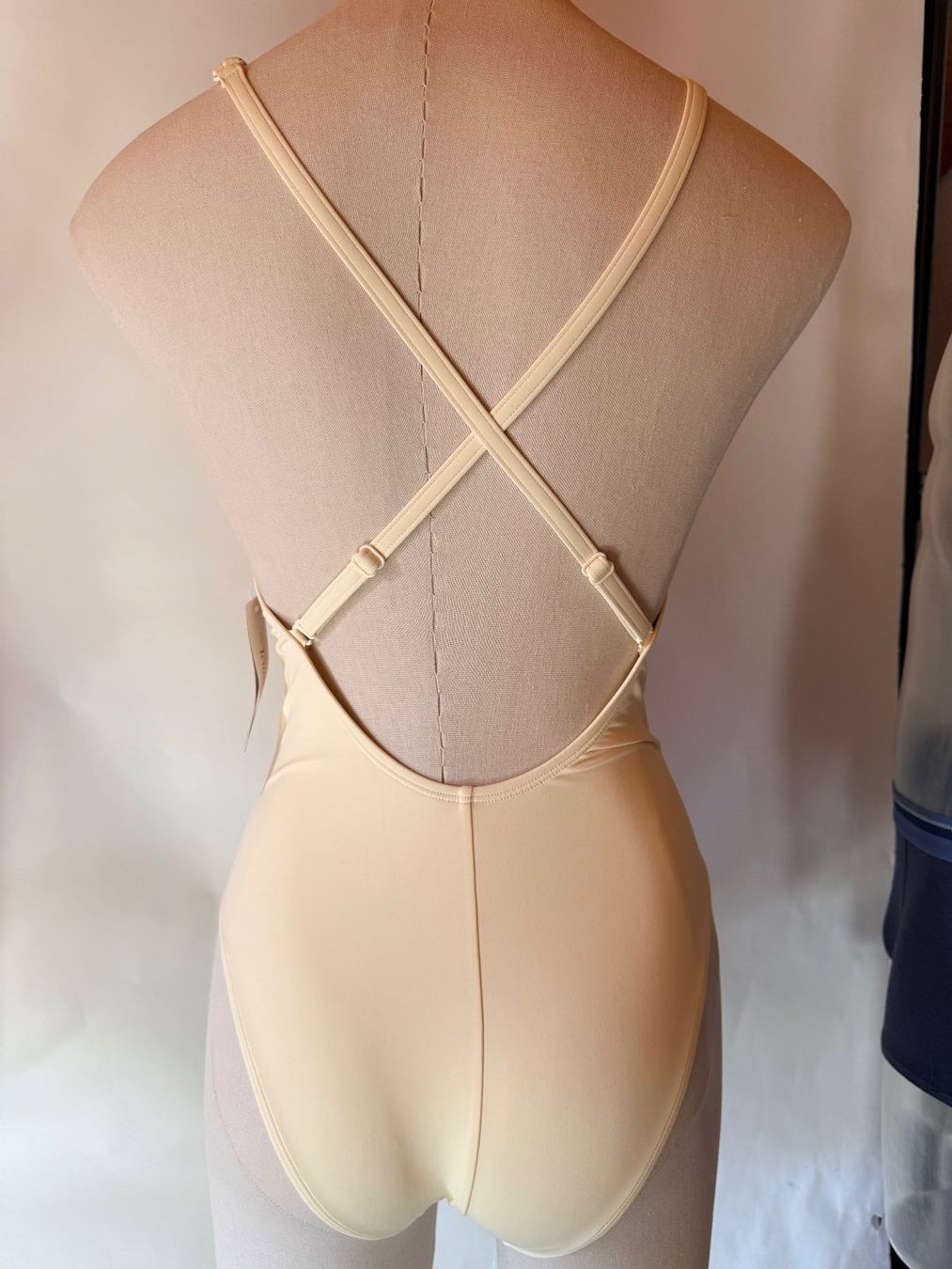 Triumph Maillots de bain & Bikinis: TRIUMPH, Badekleid FLEX SMART SUMMER , Gr. 1, Farbe Offwhite – Neuf avec emballage d'origine à Rudolfstetten par gst_g7xl 5