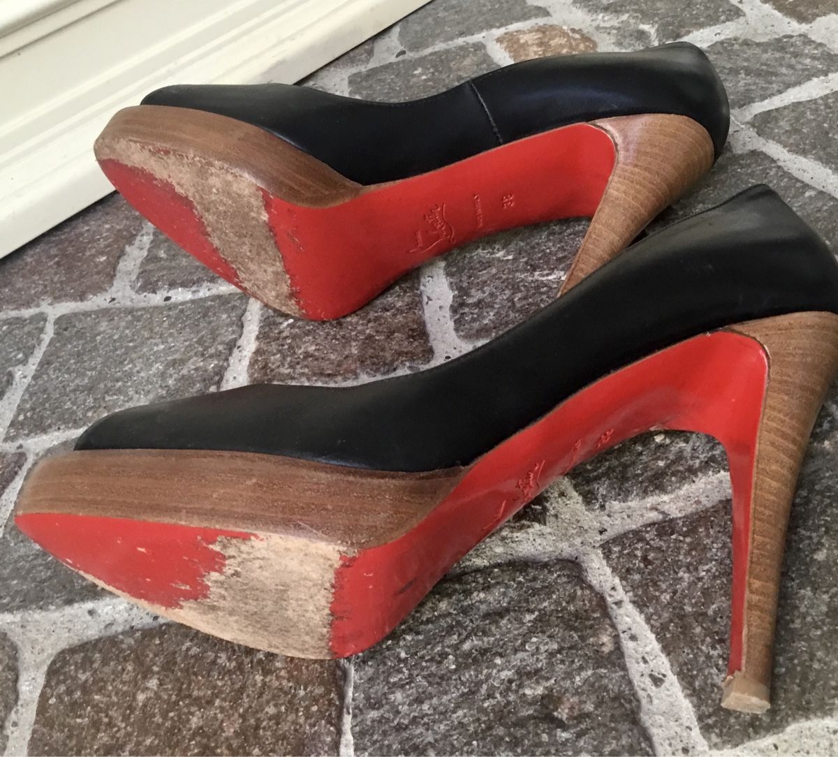 Christian Louboutin Scarpe da donna: Christian Louboutin Plateau-Pumps – Usato da Schlieren venduto da Jeajet 2