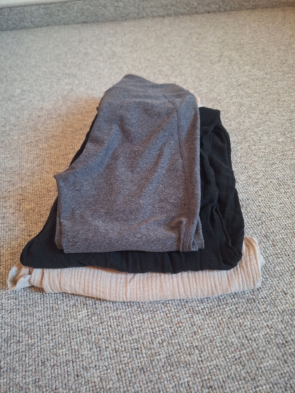 Kleiderpakete: Kleiderpaket Damen – Gebraucht aus Tamins von VW99 2