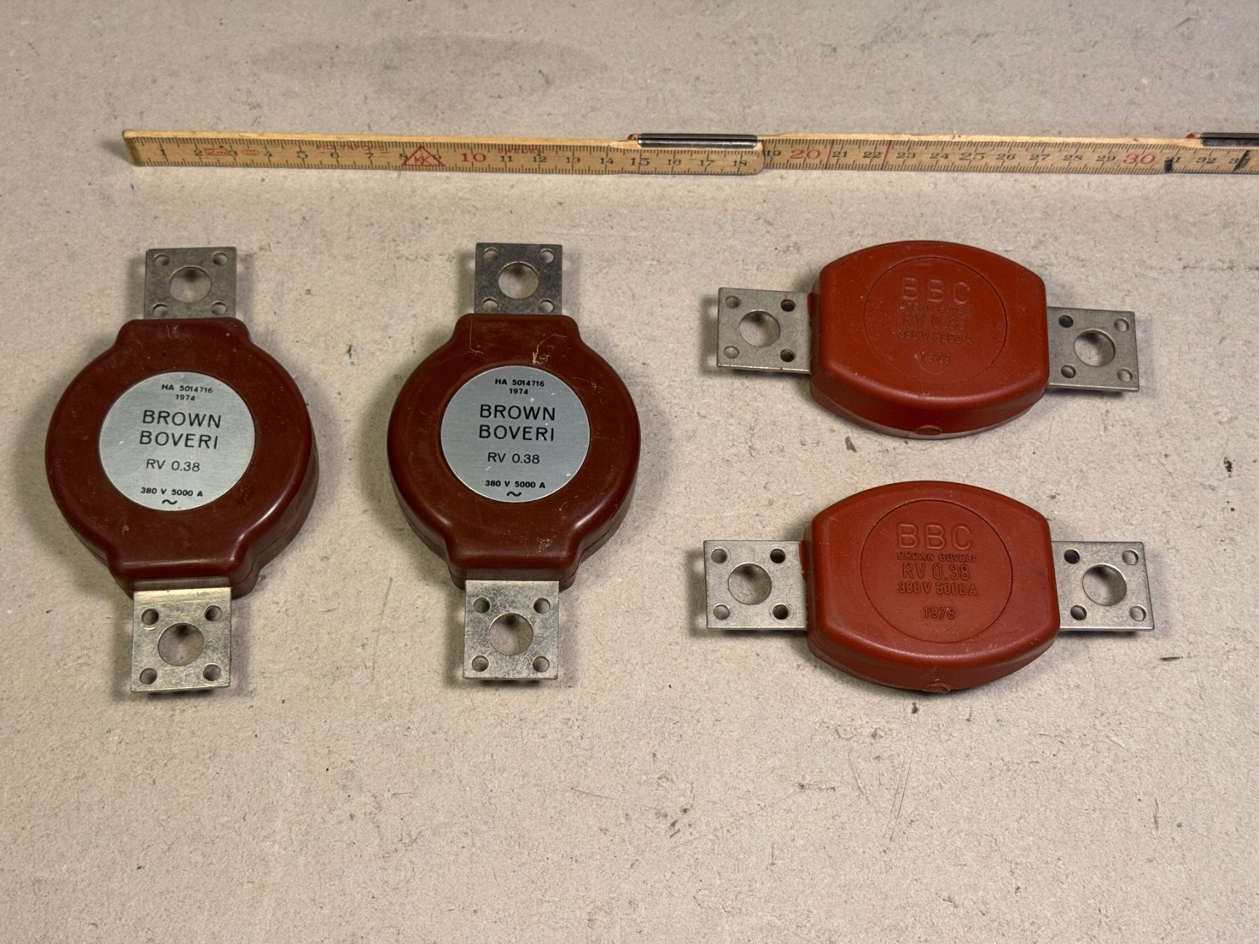 ABB Alimentazione elettrica: BBC 5000 Amp Sicherungen – Usato da Ins venduto da funkflieger