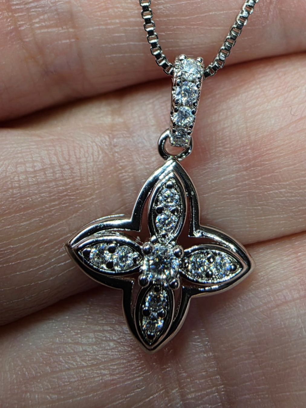 Catenine: Collier avec diamants de moissanite certifié GRA – Nuovo e nell'imballaggio originale da Reconvilier venduto da Tsma67