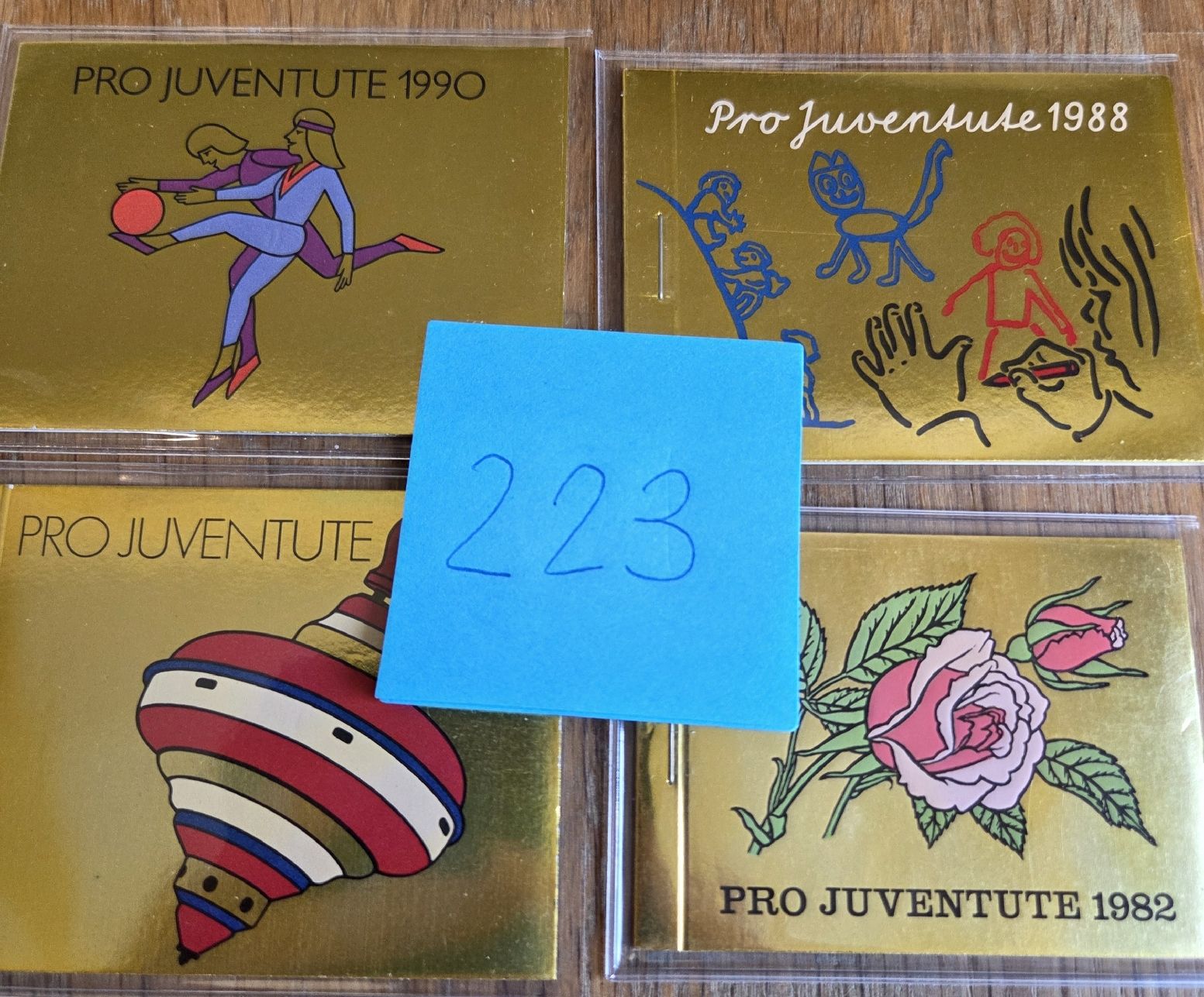 Tutti i francobolli: 4 Briefmarken-Heftchen Postfrisch – Usato da Stans venduto da Ducati16