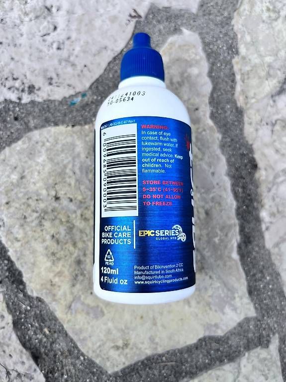 Tutti pezzi di ricambio auto: Squirt Chain Lube – Nuovo e nell'imballaggio originale da Biel/Bienne venduto da granadella33 2