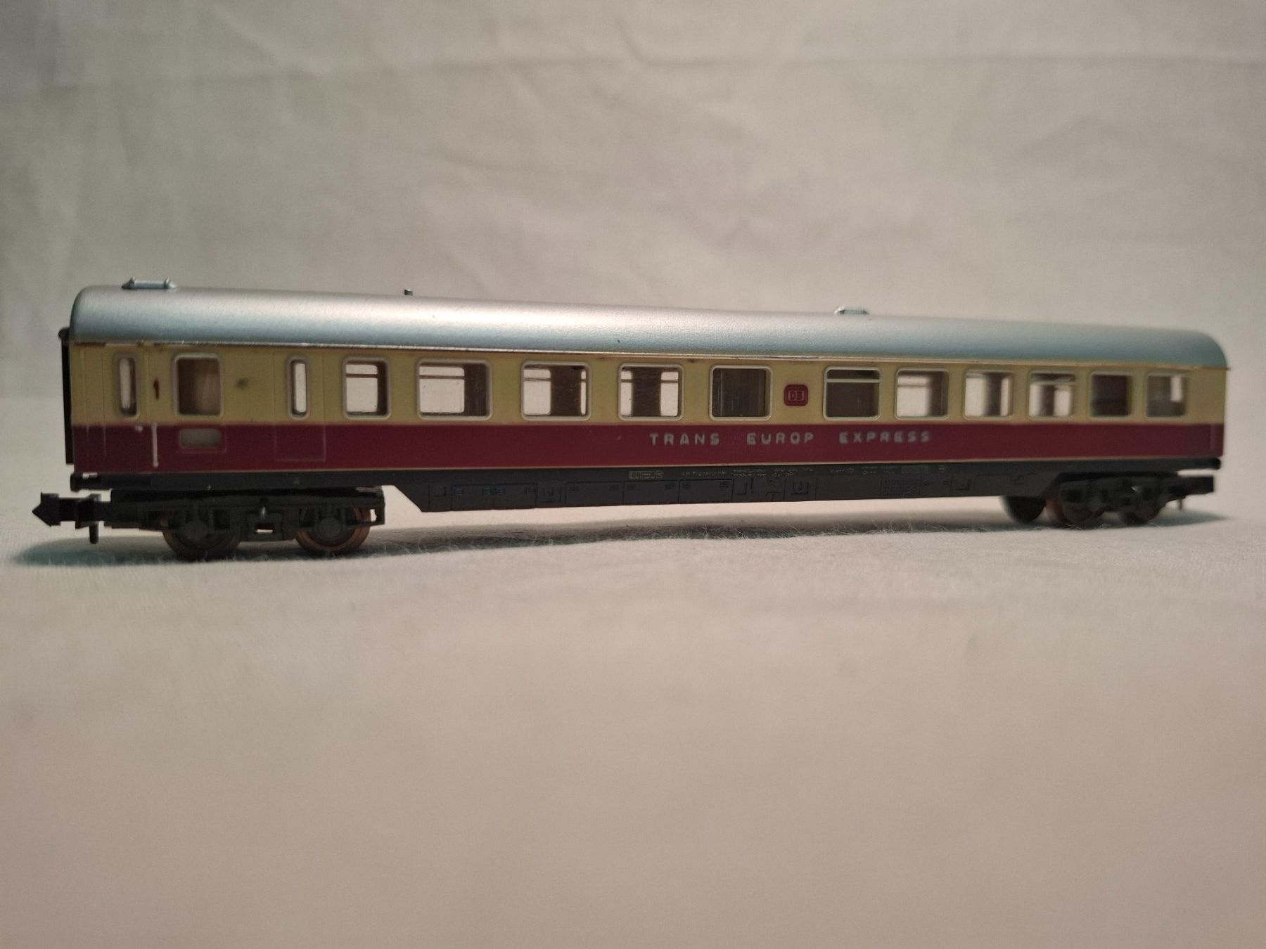 Arnold Modelleisenbahnen: TEE - Zug, 6-teilig, Analog, Spur N – Gebraucht aus Grenchen von georges053 4