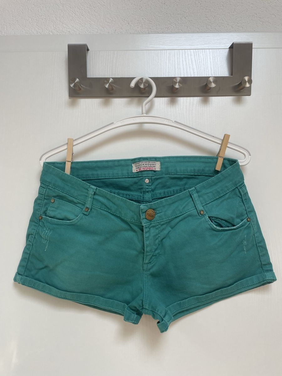 Pantalons: Short turquoise – D'occasion à Corgémont par Leane.Z
