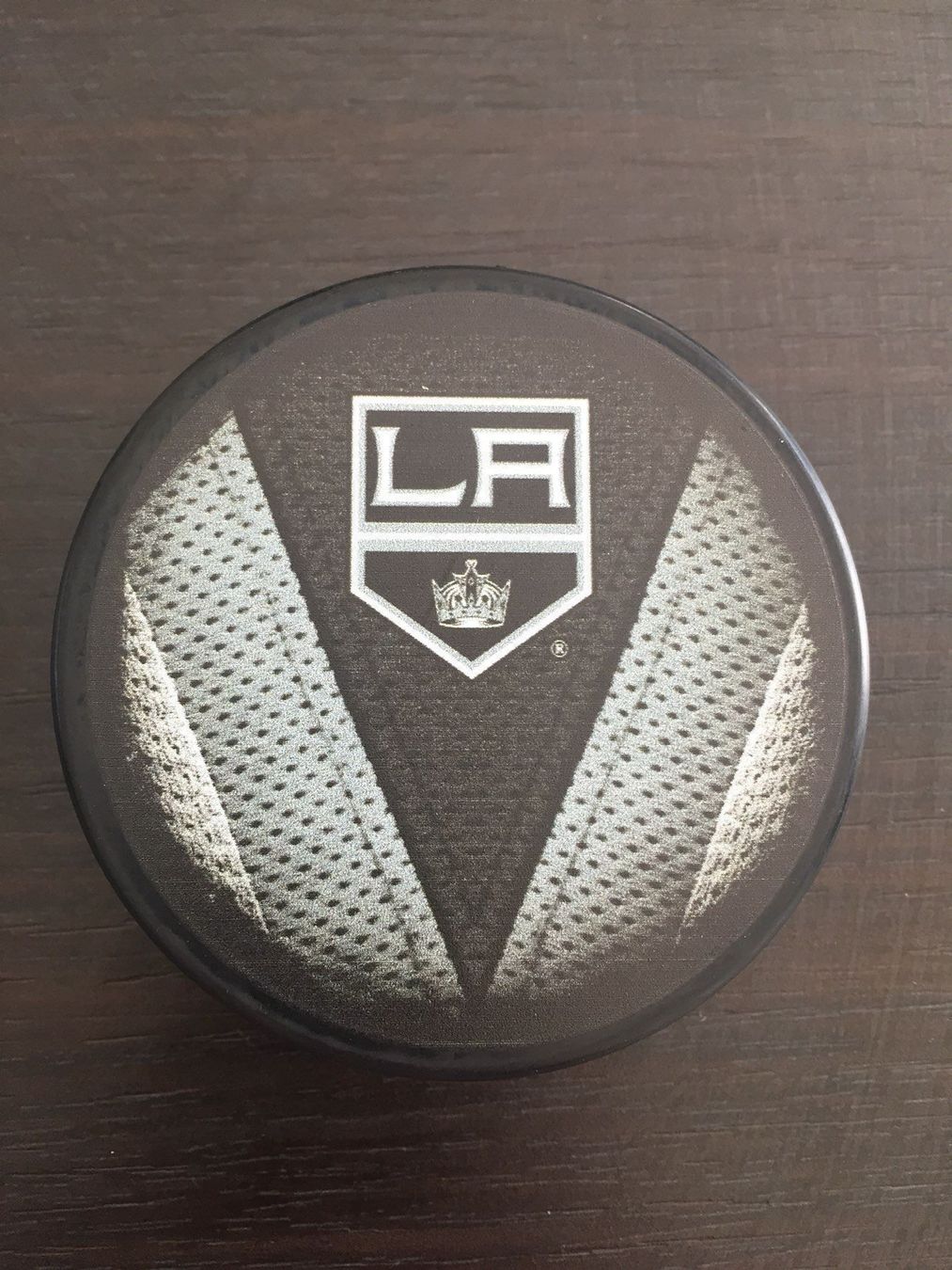 Palloni: LA Kings Puck – Nuovo e nell'imballaggio originale da Muttenz venduto da US_Sport_Schweiz
