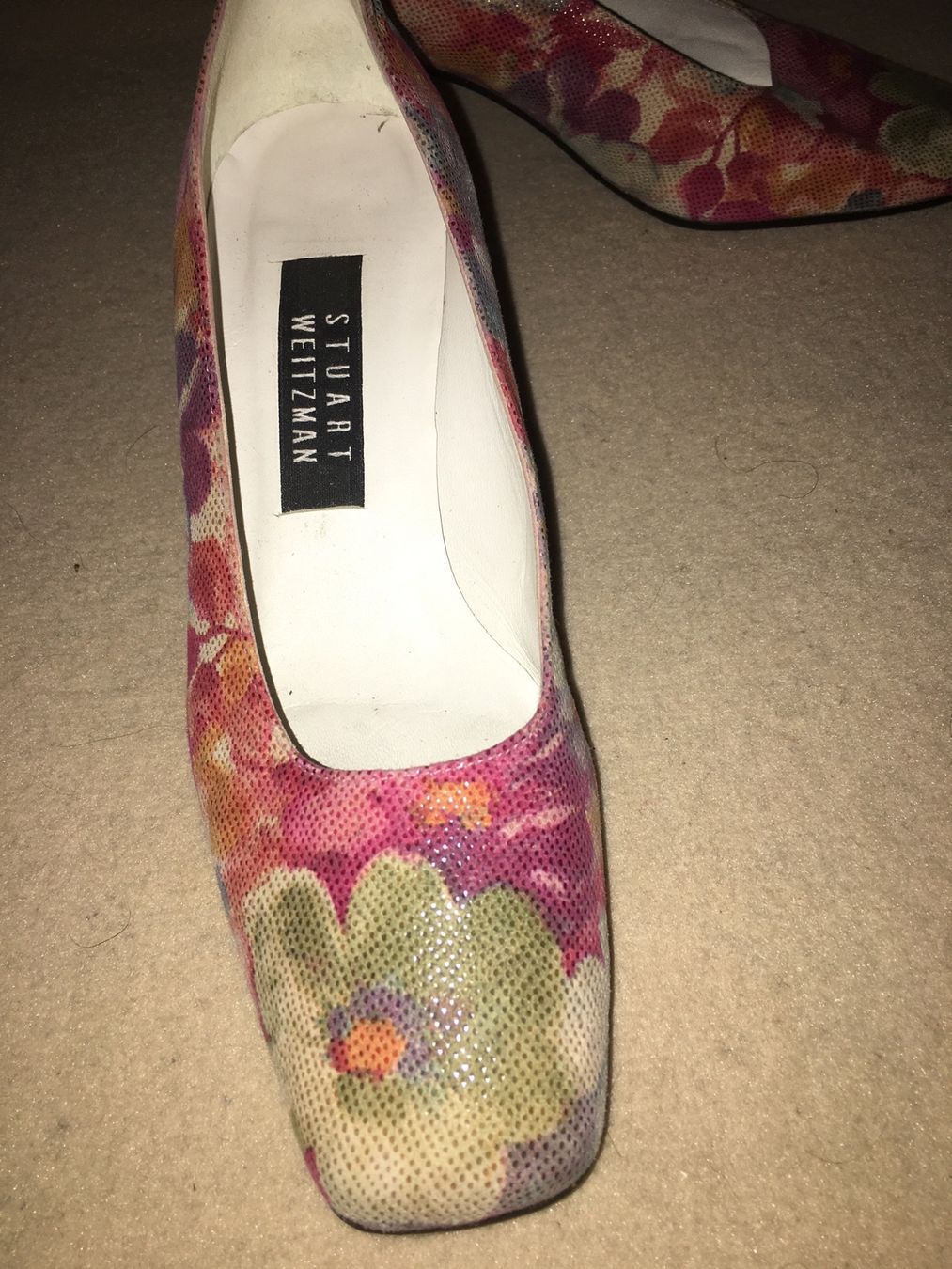Stuart Weitzman Scarpe da donna: STUART WEITZMANN Pumps, Gr. 37, bunt – Usato da Arni AG venduto da Mimo007 2