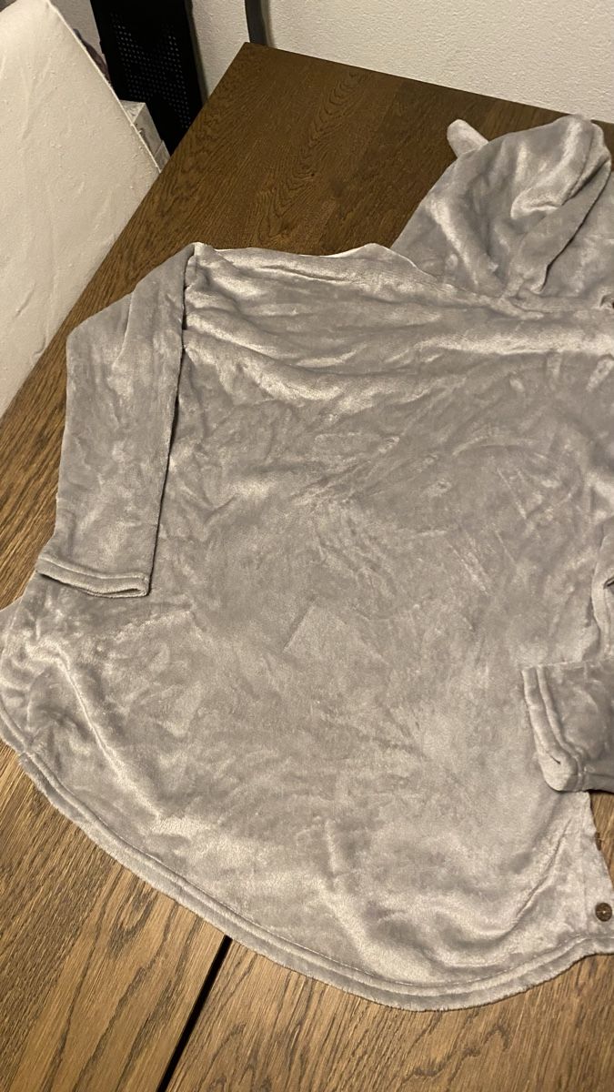 Shein Pullover & Sweatshirts: Kuschelpullover mit Ärmeln Katze Grösse L neu Katzenohren – Neu und originalverpackt aus Hochwald von _biene_ 8
