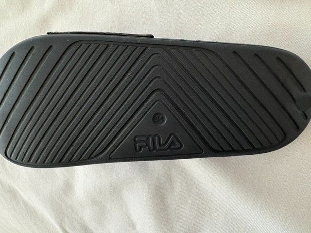Fila Scarpe da uomo: FILA Slide Badeschuh Gr. 36 – Usato da Zürich venduto da Sonnenblume_65 5