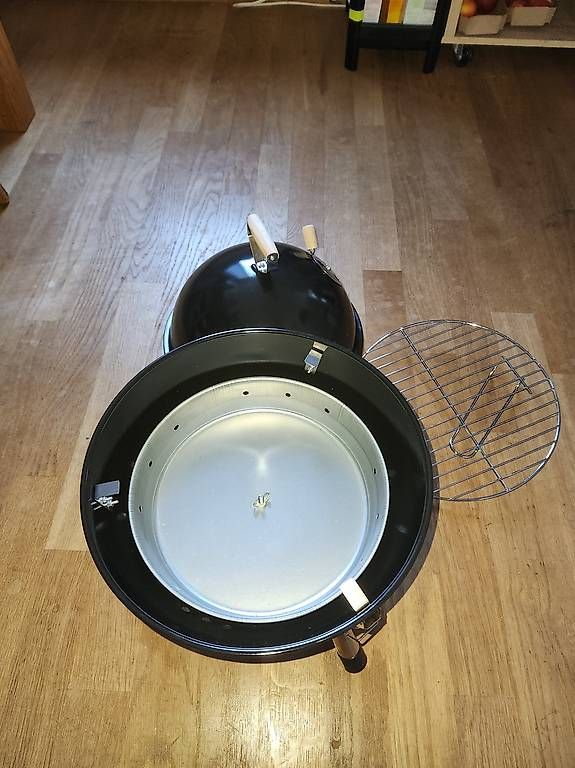 Griglie: Kugelgrill – Usato da Basel venduto da Tobi_079