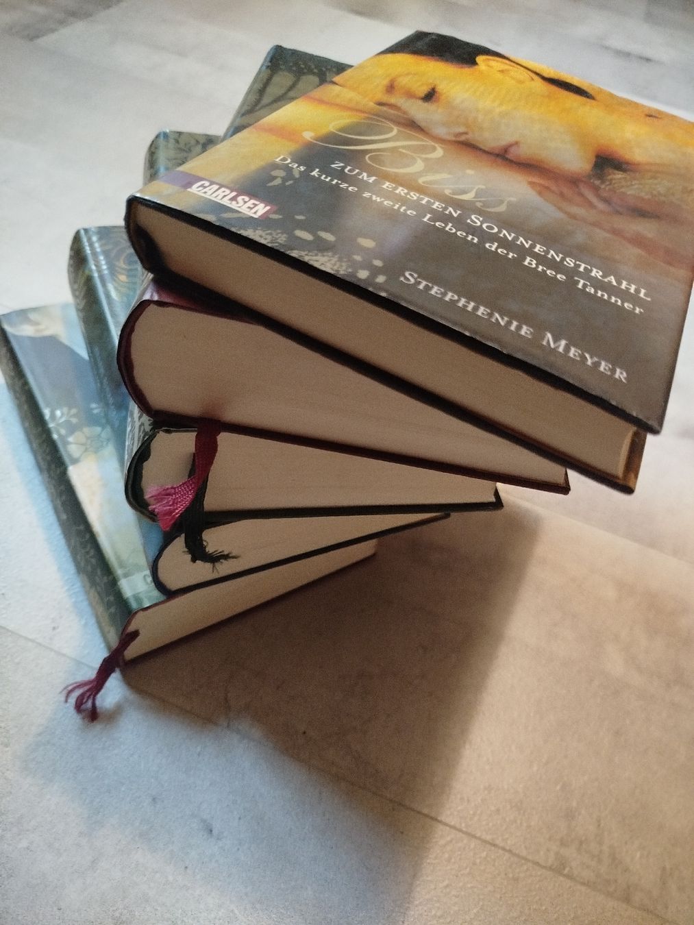 Libri: 5 Twilight Romane von Stephenie Meyer - Biss... – Usato da St. Gallen venduto da jbu_ns6v 3