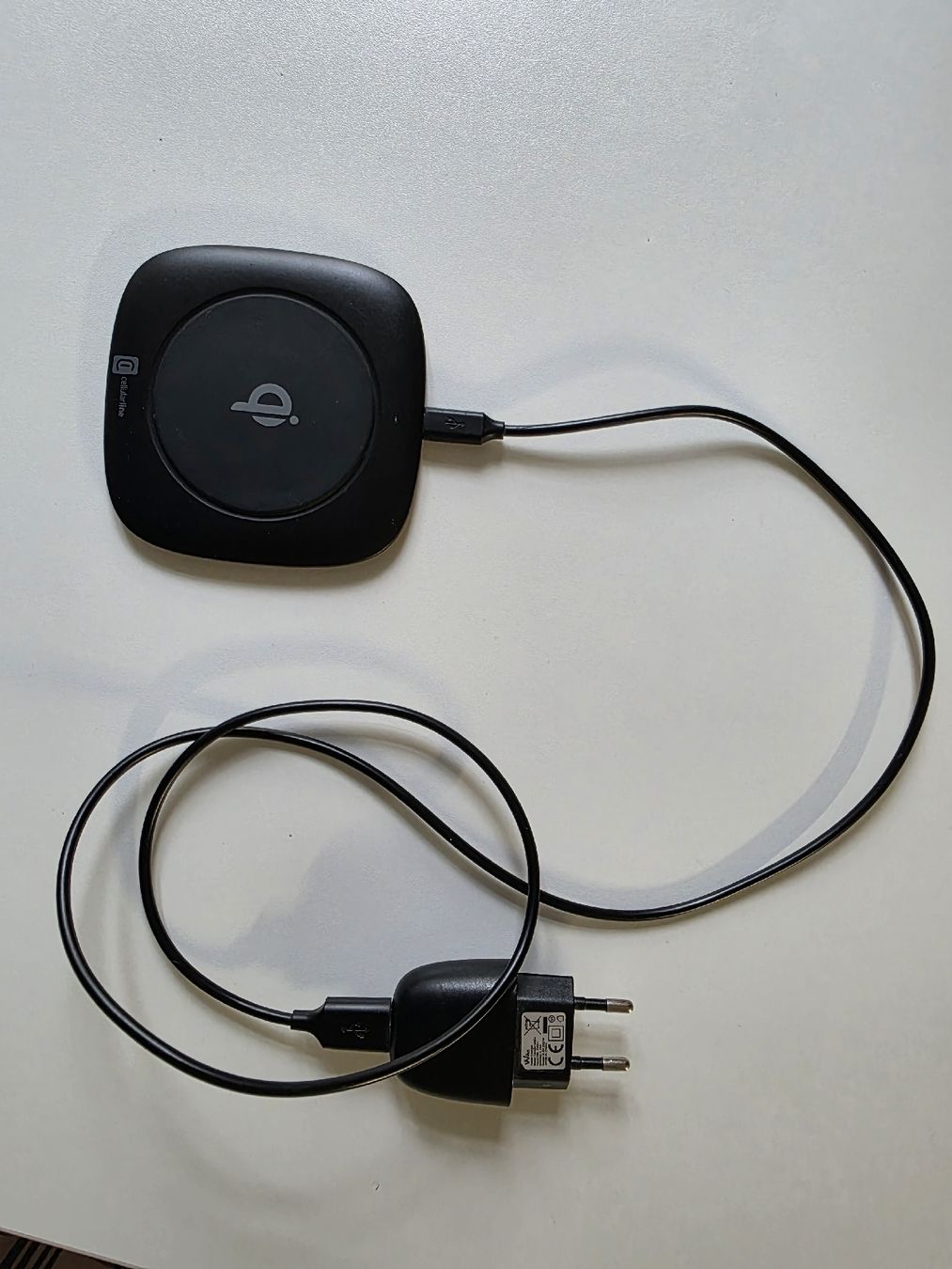 Ladegeräte: Chargeur induction – Gebraucht aus Thônex von BrocFossard