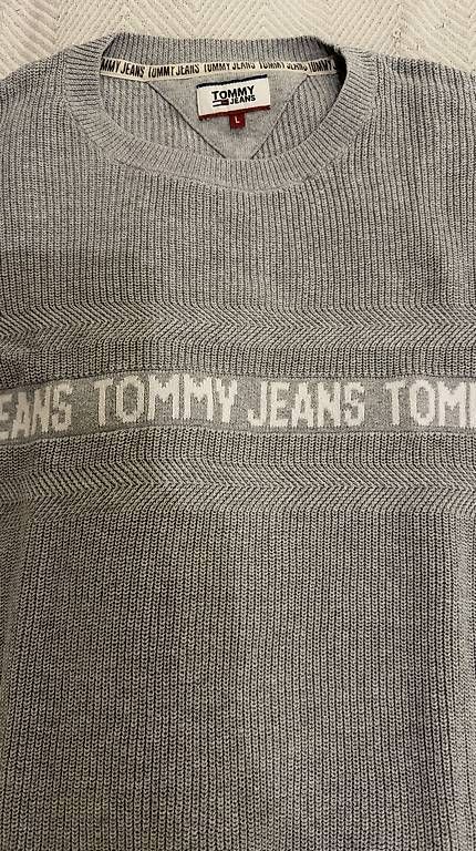 Pullover & Sweatshirts: Tommy Hilfiger Pullover – Gebraucht aus Brunnen von sea_c7bm 1
