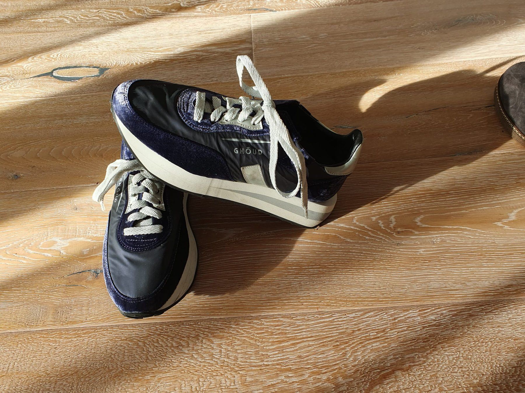 Scarpe da donna: Ghöud Schuhe, Dunkelblau Samt,  Grösse 36 – Usato da Uster venduto da Chrivo 1