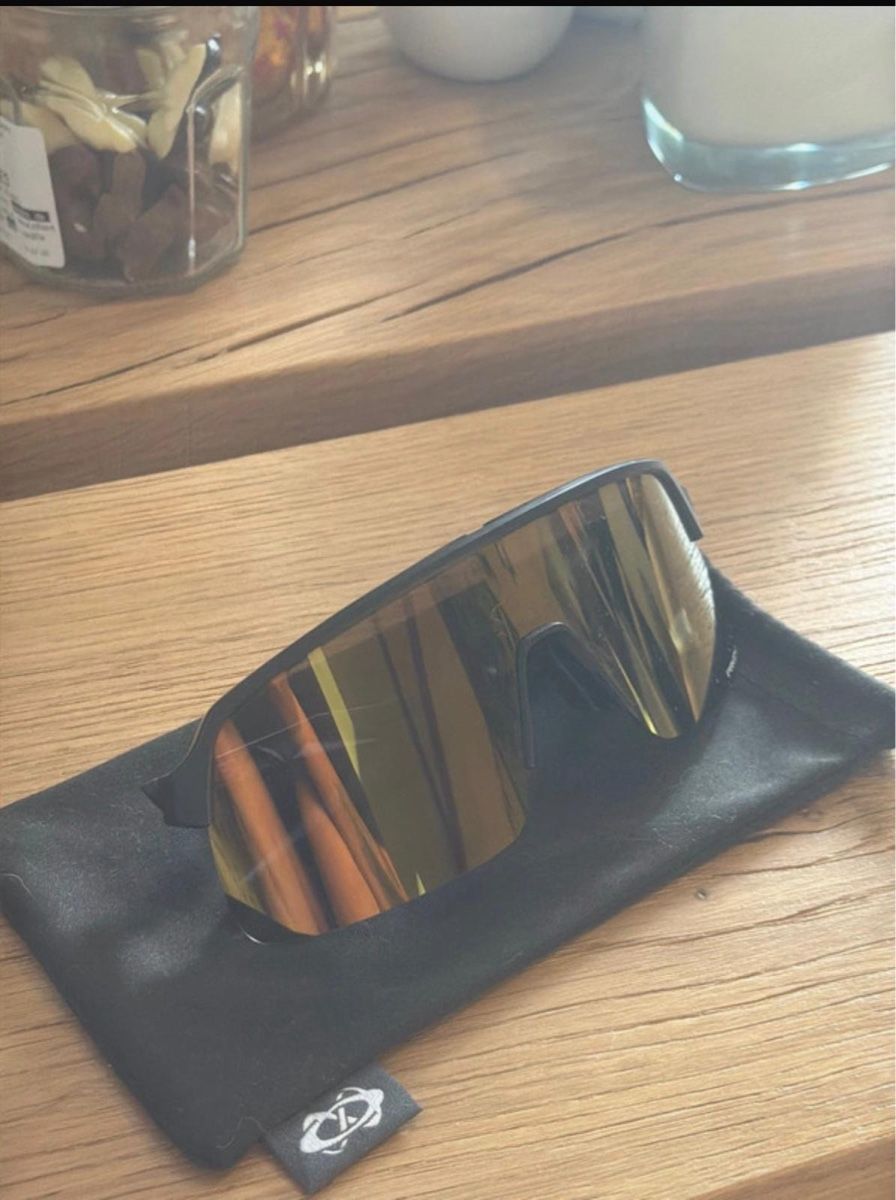 Oakley Occhiali & Lenti: Oakley sutro lite – Nuovo (secondo la descrizione) da Boudry venduto da mat_zn57 1