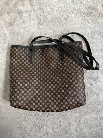 Handtasche