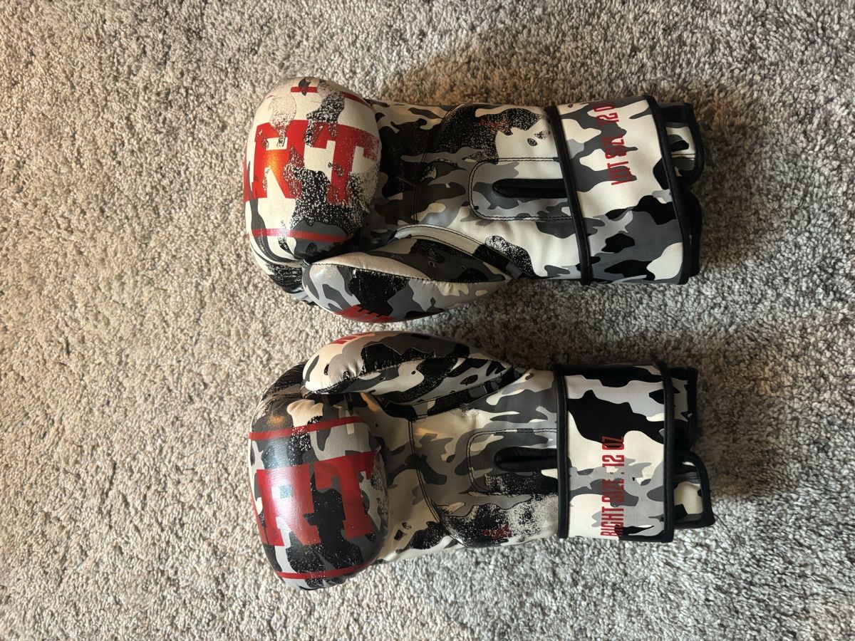 Handschuhe & Handstulpen: Gants de Boxe Brave Art 12 – Gebraucht aus Crissier von NK_VD 1