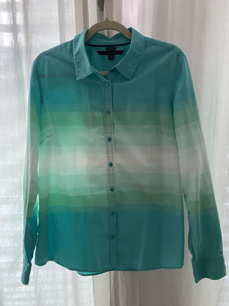 Tommy Hilfiger Camicette: Camicia Turquoise Tommy Hilfiger – Usato da Paradiso venduto da Ixaya.studio