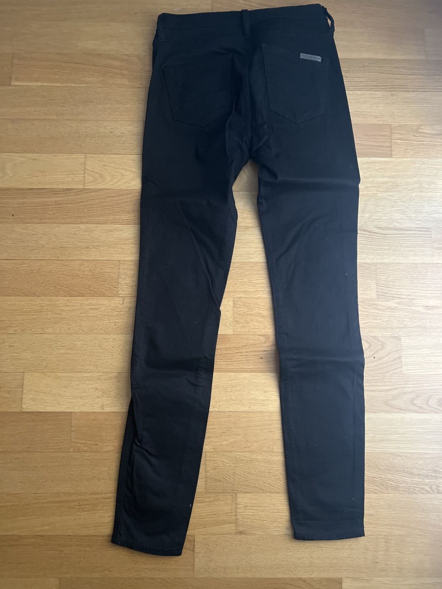 Calvin Klein Jeans: Calvin klein damen jeans – Usato da Nürensdorf venduto da and_5tlm 3
