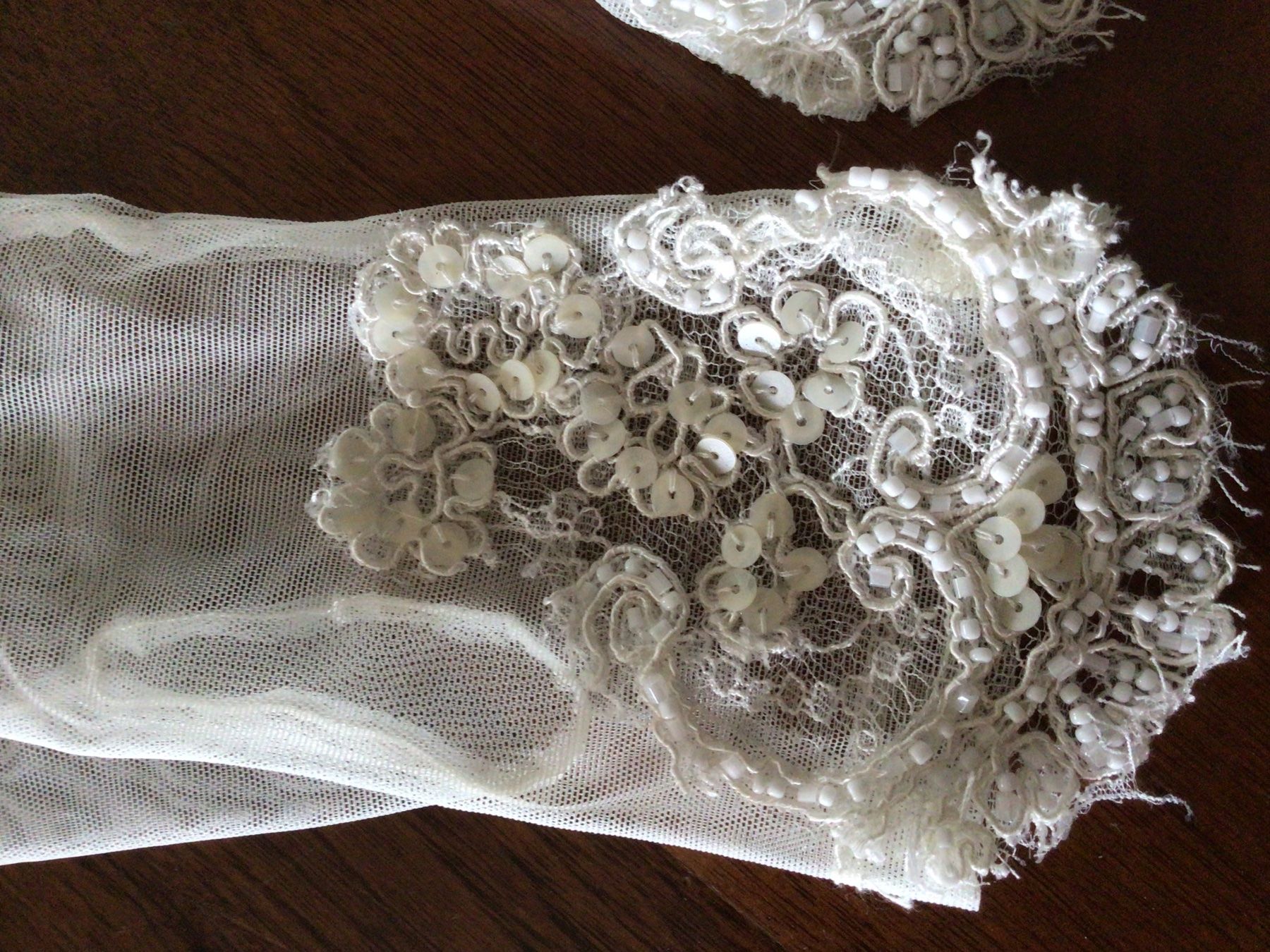 Guanti & manicotti: Hochzeitshandschuhe/ Boho – Usato da Zürich venduto da ElarmariodeRuth 3