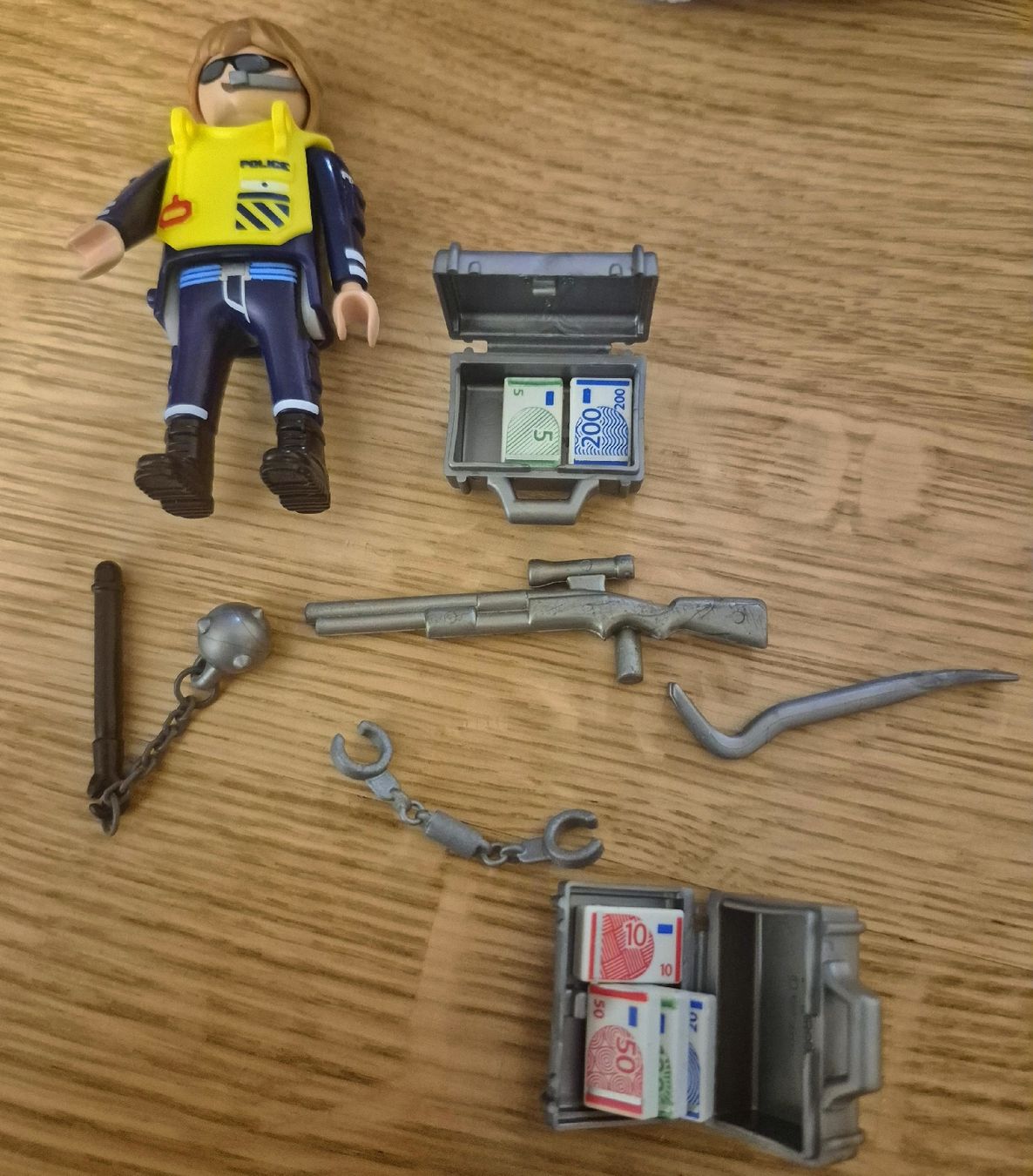 Playmobil Giocattoli: Playmobil Polizei – Usato da Zug venduto da mikey1130 4