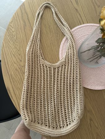 Gehäkelte Tasche beige Netzoptik 