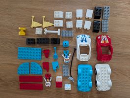 LEGO Duplo 10947 Rennwagen Race Cars mit 2 Autos & Figuren