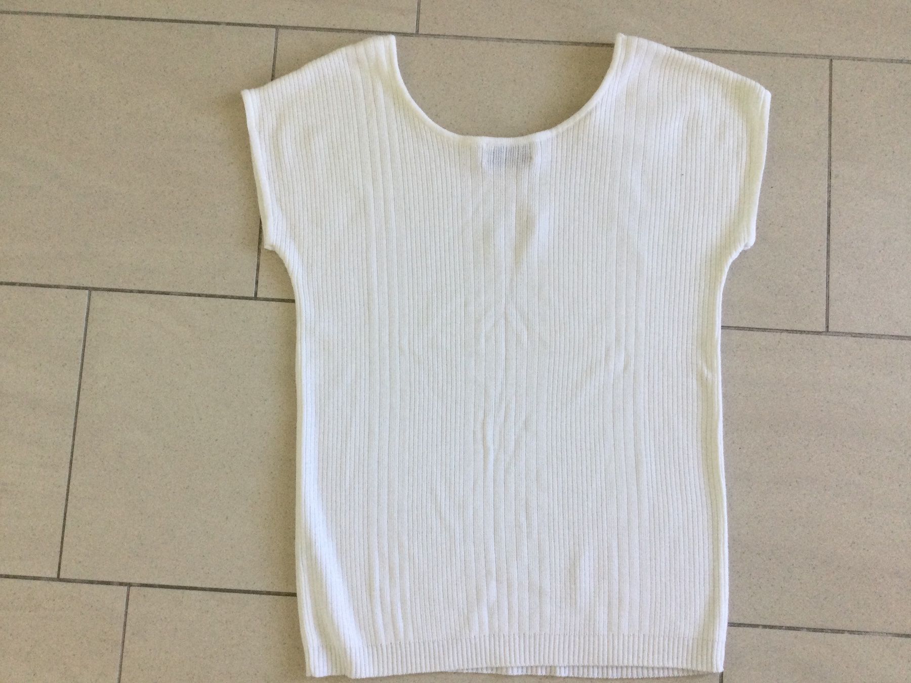 Maglioni & Felpe: Sommerliches Strickpullover Rippenstrick Weiss, Grösse 40 – Usato da Zug venduto da ang_rxx5 2