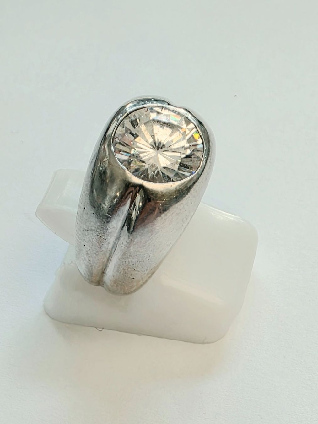 Anelli: Weissgold Ring mit 2 Carat Zirkon – Usato da Zürich venduto da Bieter04 2