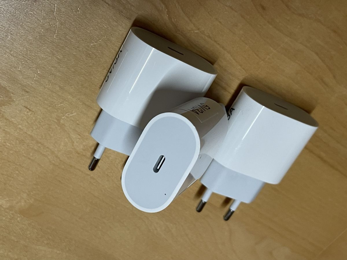 Apple Caricabatterie: Apple USB-C Ladegerät – Usato da Marthalen venduto da thh72 2