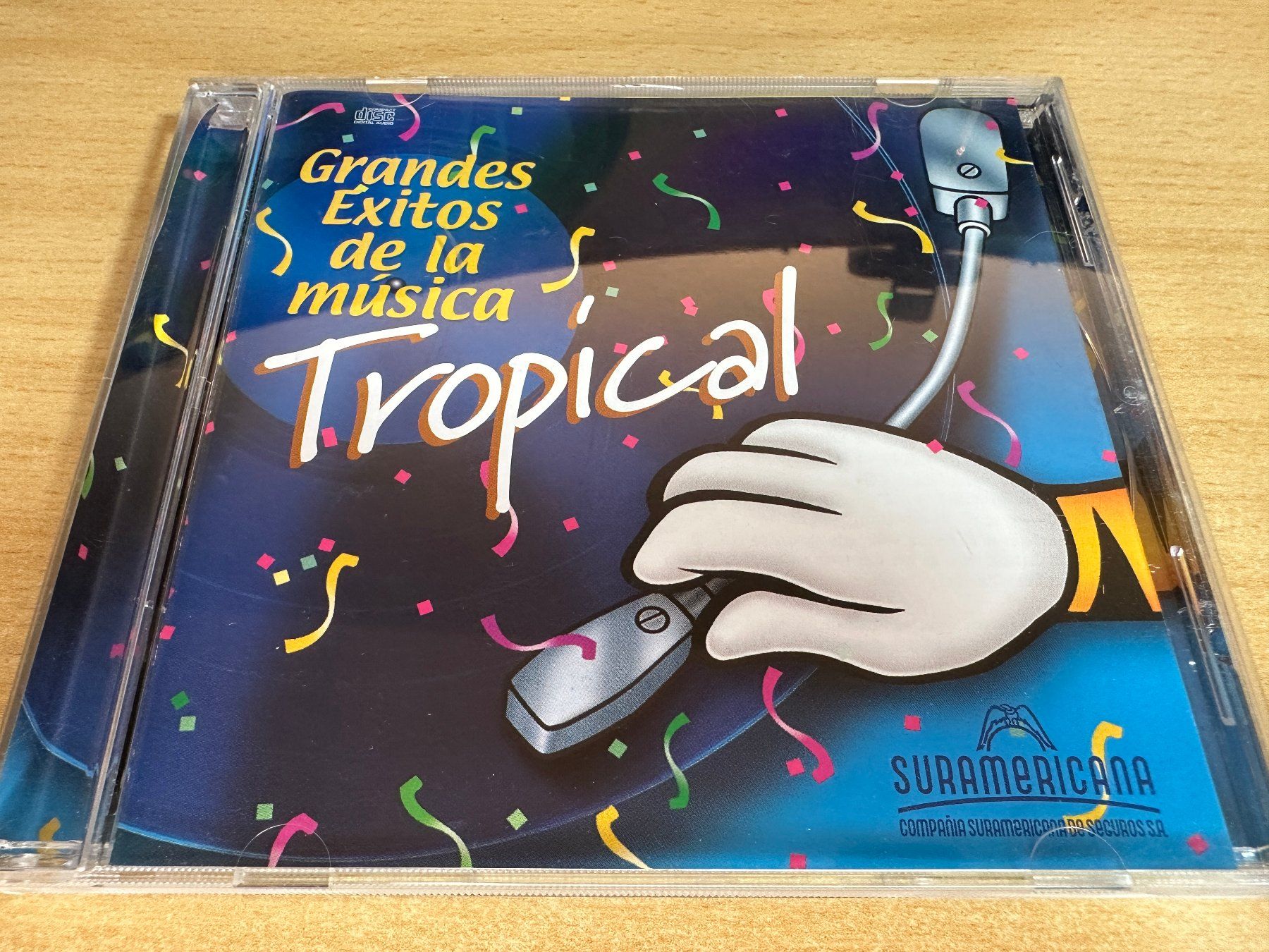 CDs: Y3 Tropical Grandes Exitos De La Musica – D'occasion à Rikon im Tösstal par Alpenmutz