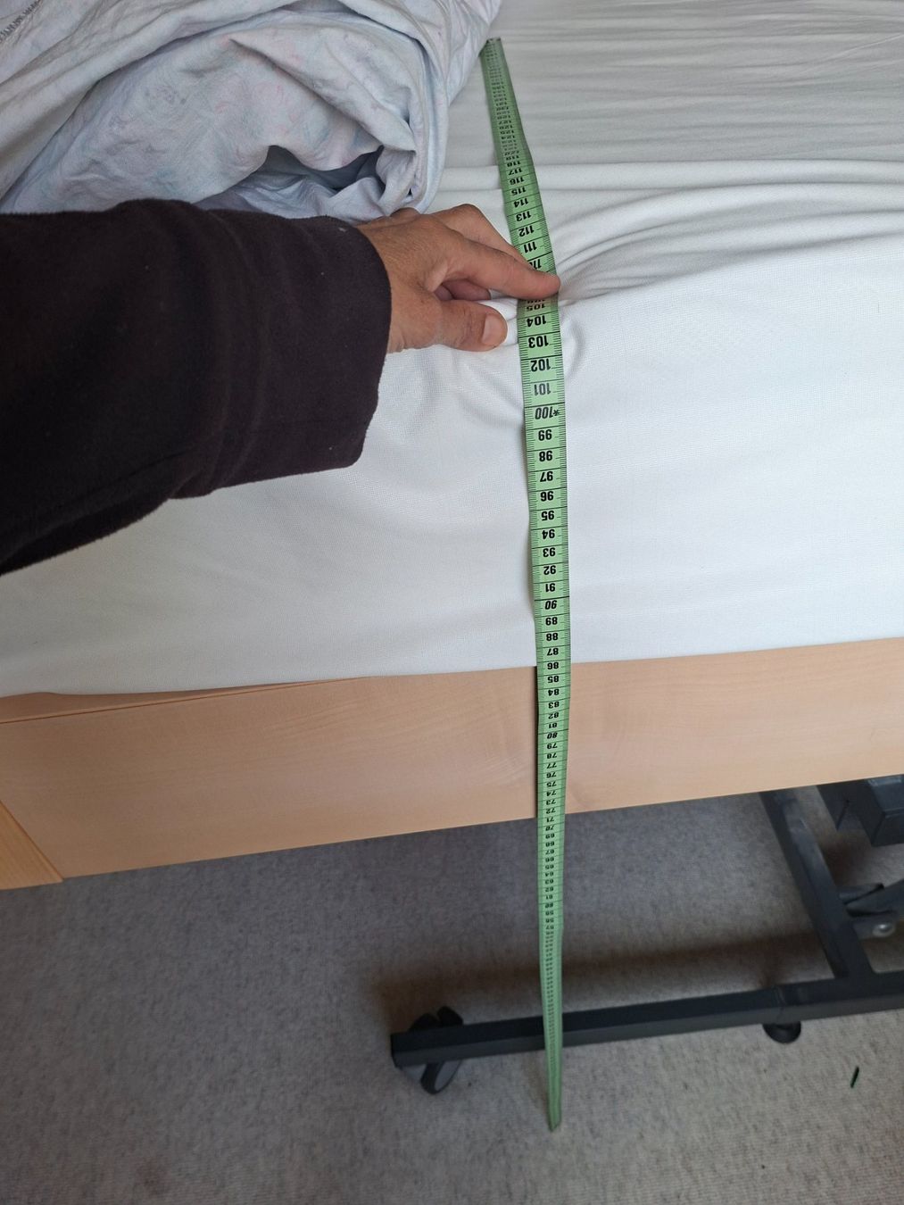 Betten: Elektrisch verstellbares Bett – Gebraucht aus Etzwilen von 3ei_5rty 8