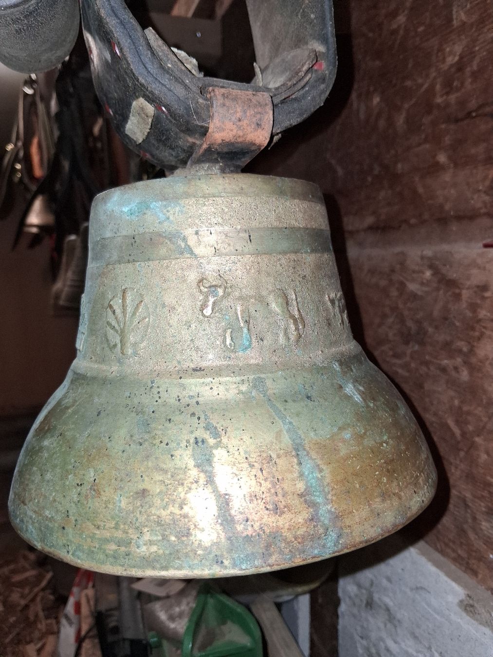 Cloches & sonnailles: Glocke Schiff 7bner – D'occasion à Gstaad par Enzian93 2