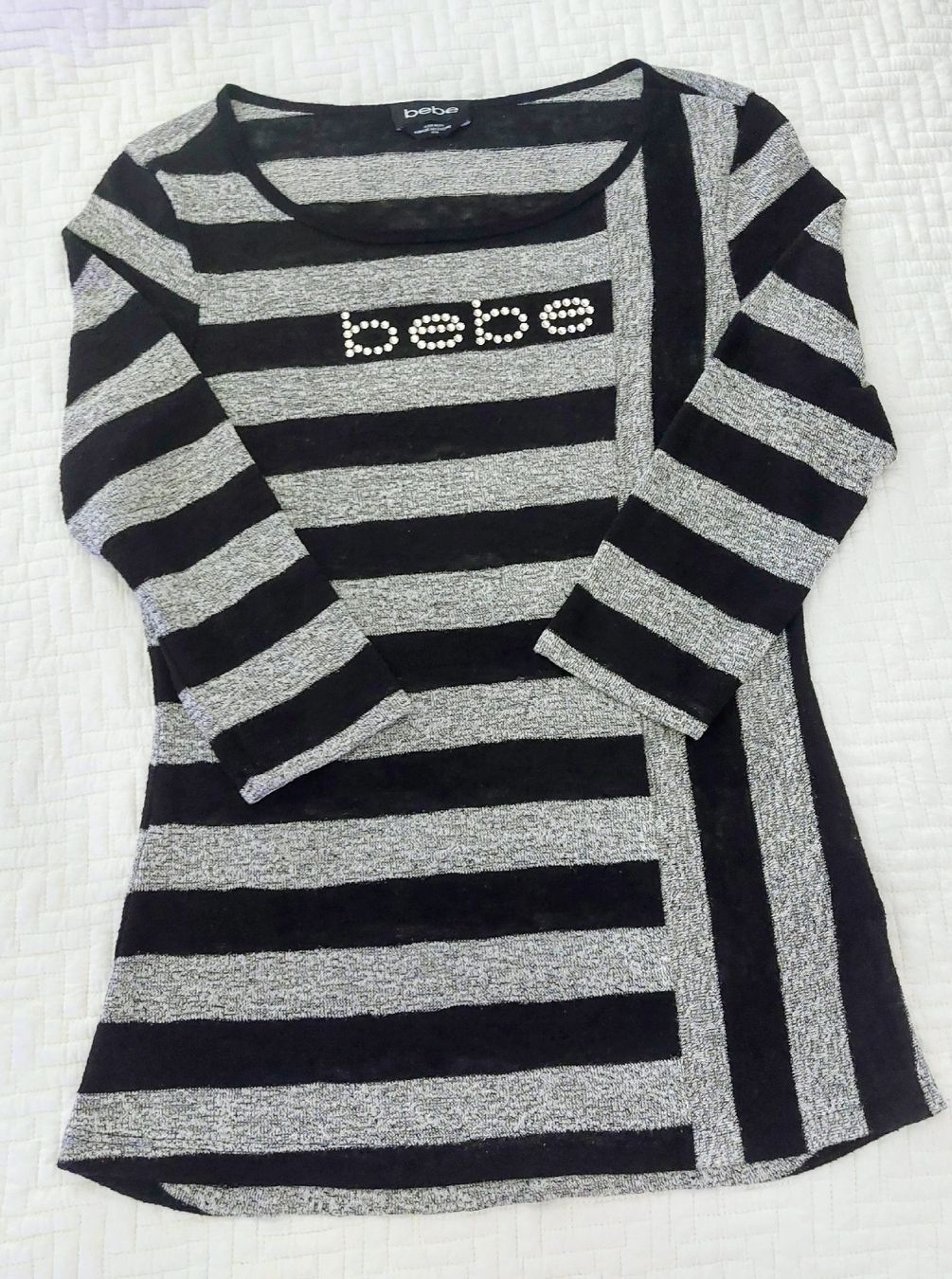 T-shirts: Bebe Pullover – D'occasion à Zürich par Martinlaehner 2