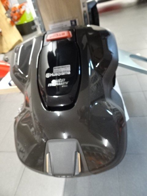 Husqvarna Tagliaerba: Automower 415X Husqvarna – Nuovo e nell'imballaggio originale da Rüegsbach venduto da HusqvarnaShop3418 1