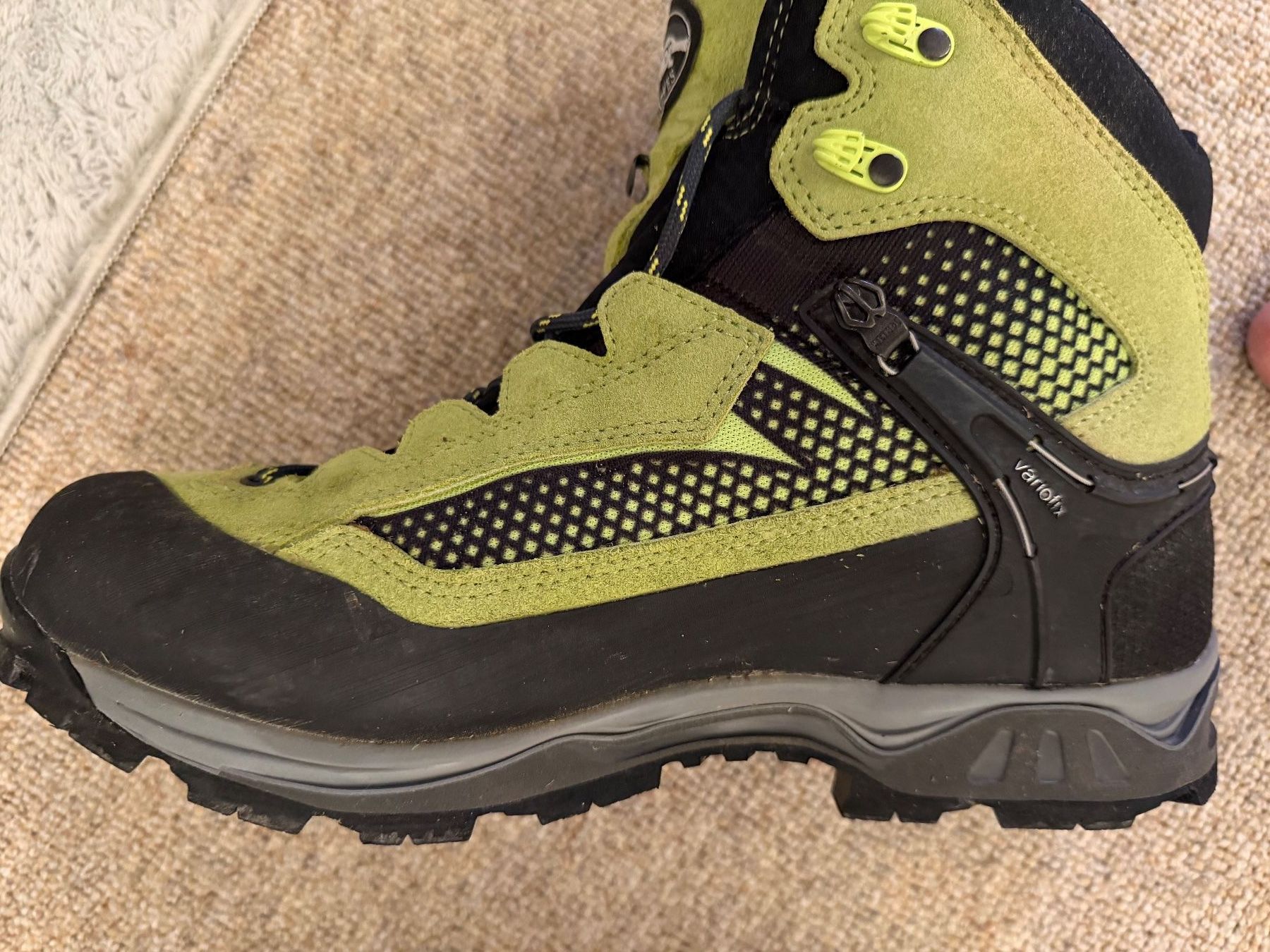 Meindl Scarpe da uomo: Meindl Air Revolution 3, Herren 44 – Usato da Wädenswil venduto da OctagonX 1